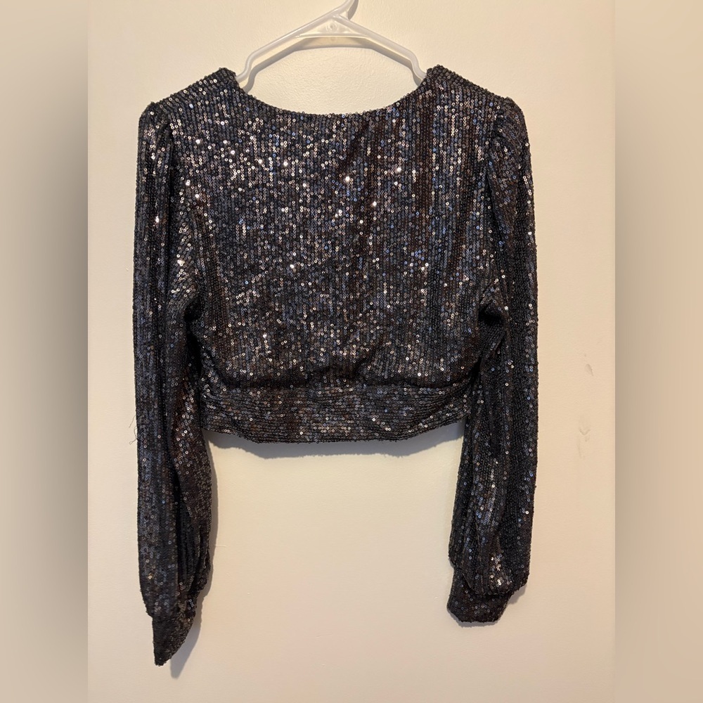 NWT Sincerely Jules Black and Silver Sequin Blouse Crop Top Concert Bachelorette - Picture 7 of 7